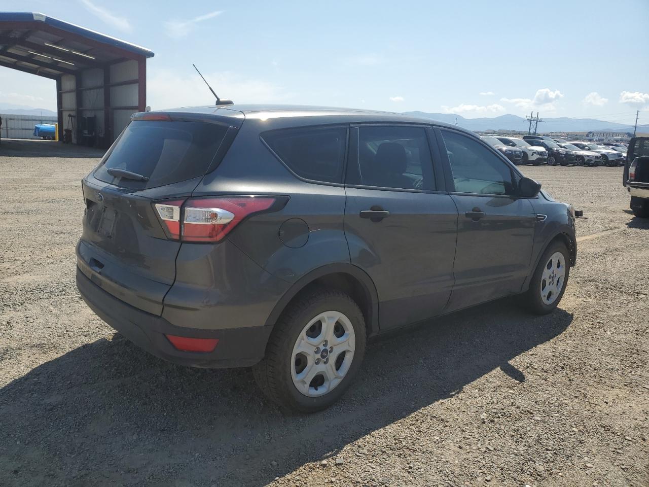 2017 Ford Escape S - Фото 3
