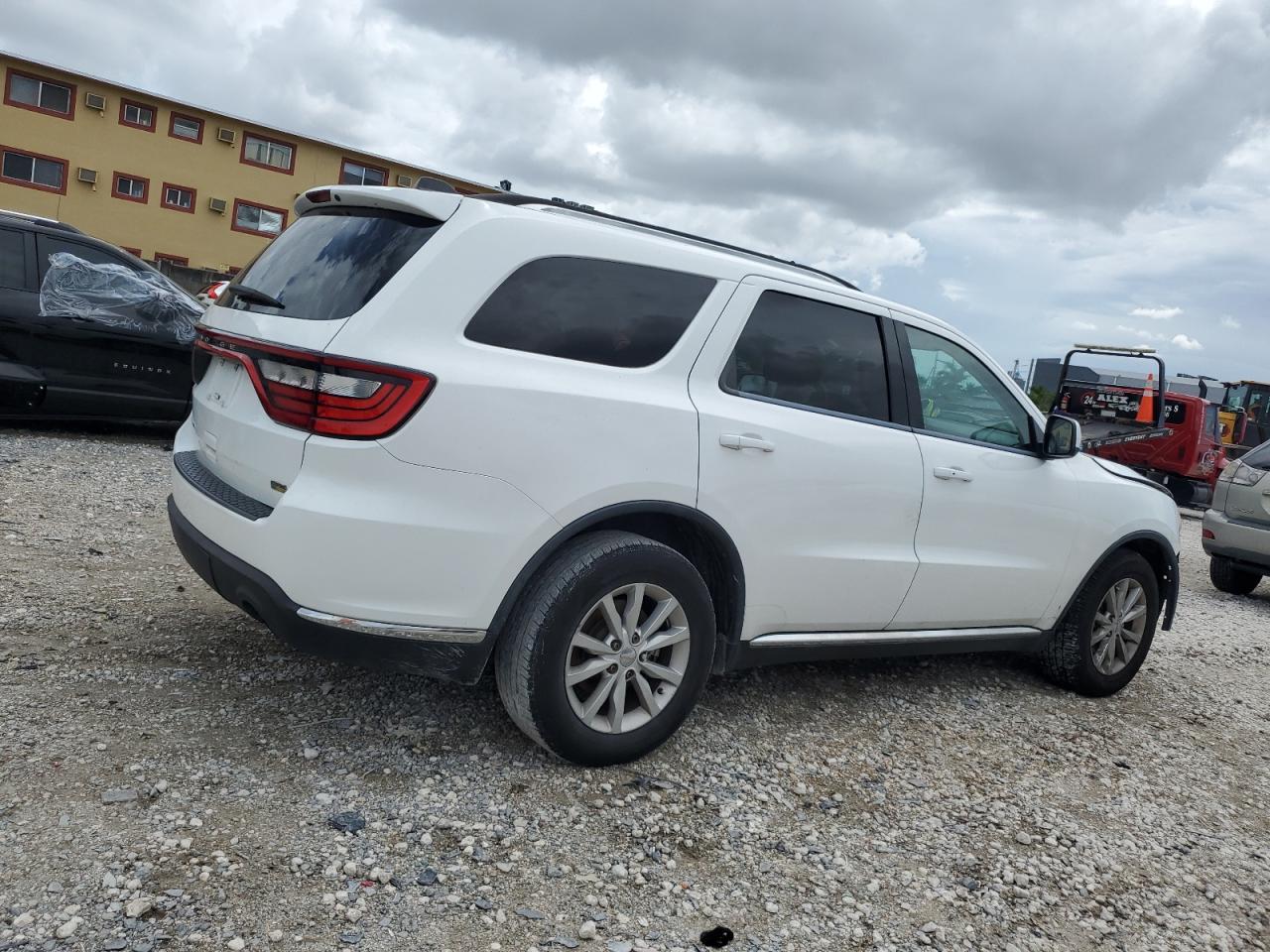 2015 Dodge Durango Sxt - Image 3