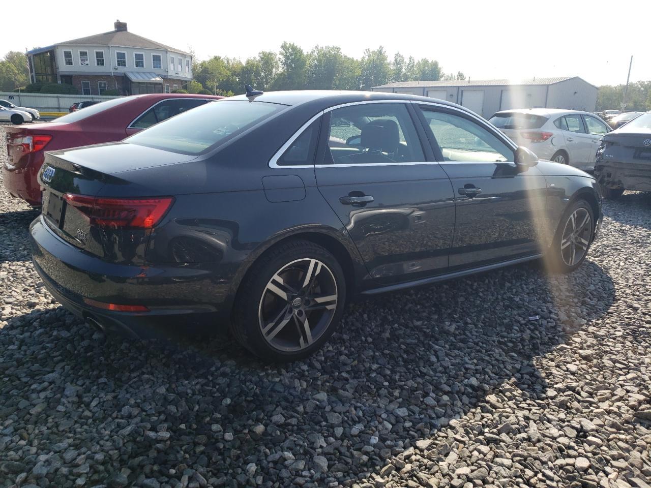 2017 Audi A4 Premium Plus - Фото 3