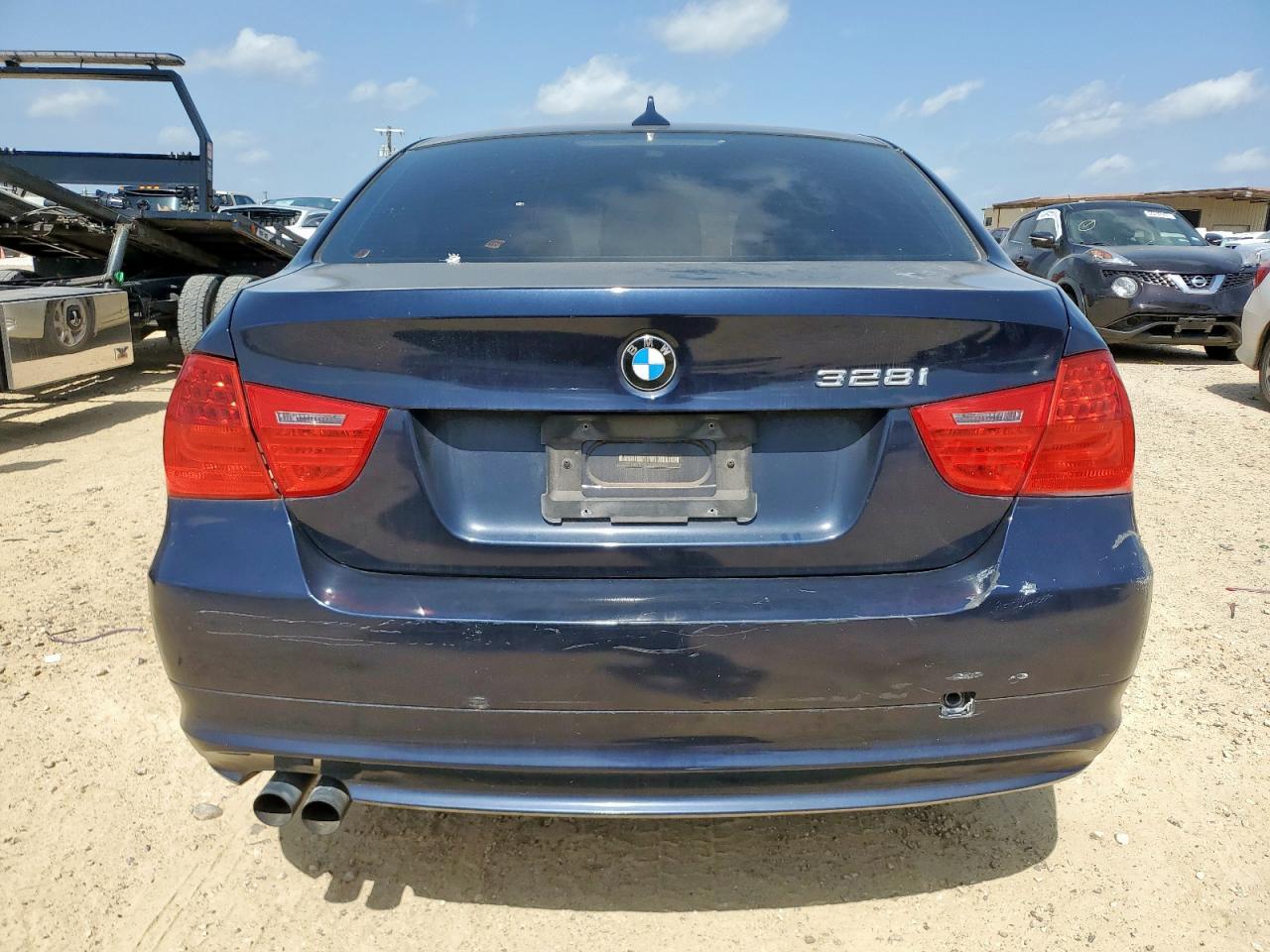 2010 BMW 328 - Фото 6