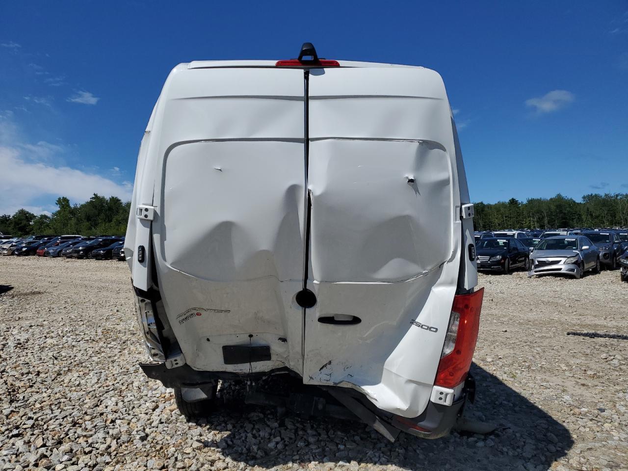 2023 Mercedes-Benz Sprinter 2500 - Фото 6