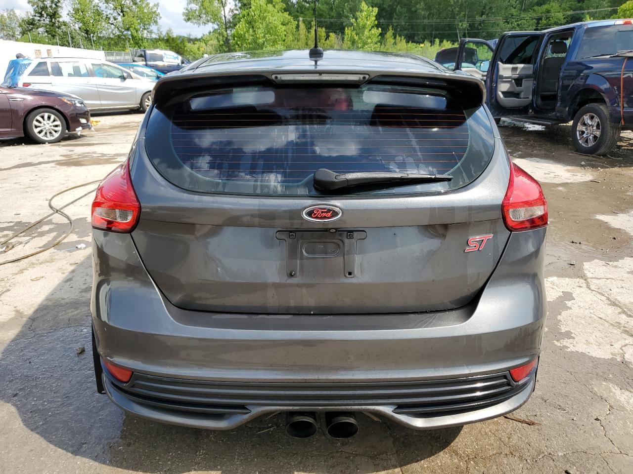 2016 Ford Focus St - Фото 6
