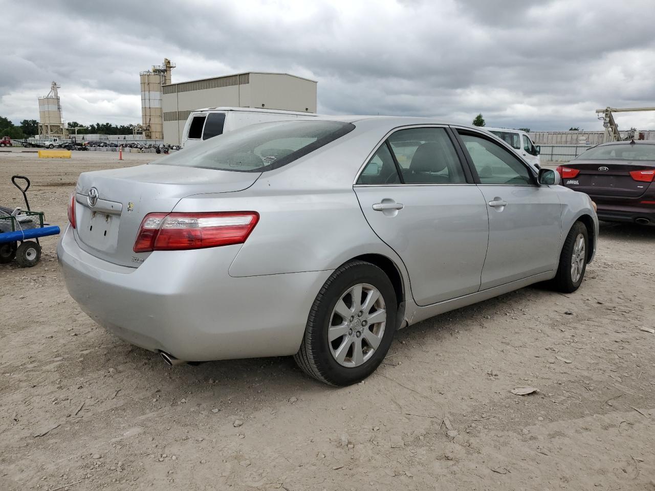 2007 Toyota Camry Le - Фото 3