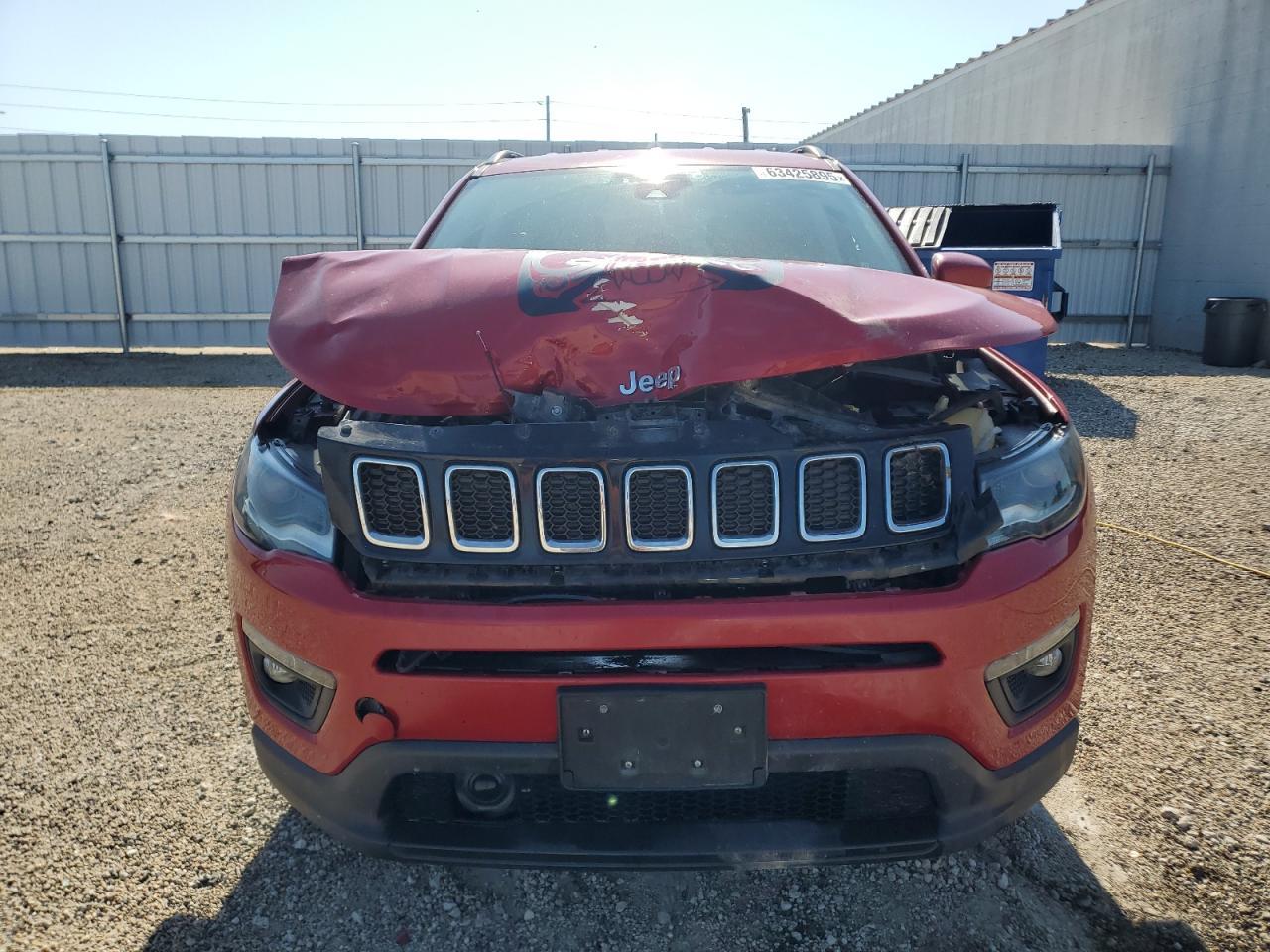 2018 Jeep Compass Latitude - Image 5