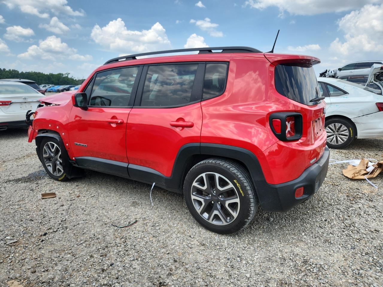 2018 Jeep Renegade Latitude - Фото 2
