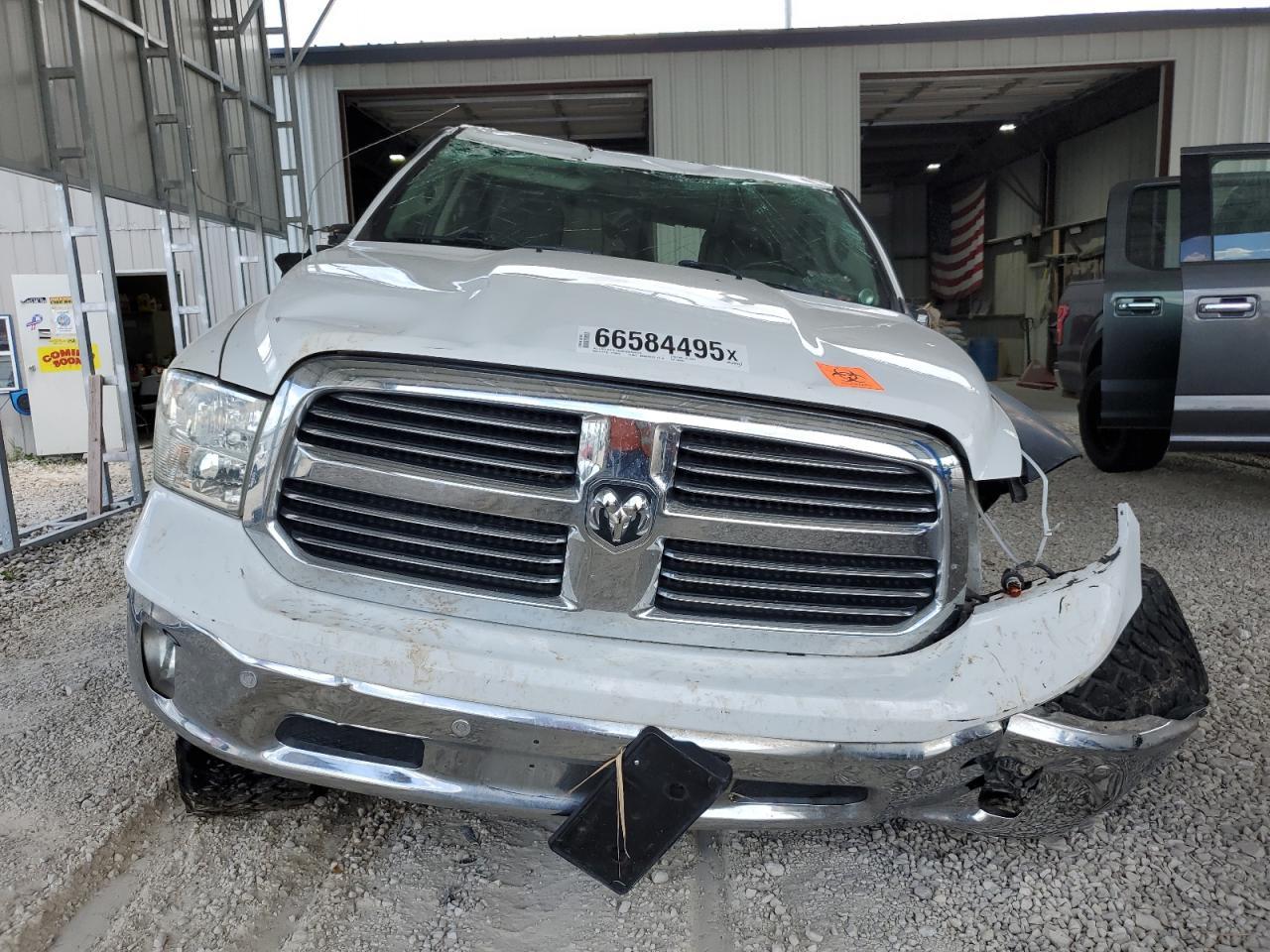 2019 Ram 1500 Classic Slt - Image 5