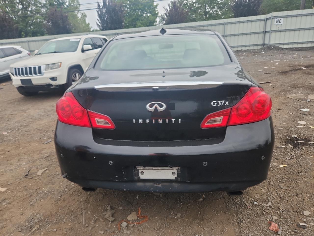 2010 Infiniti G37 - Фото 6