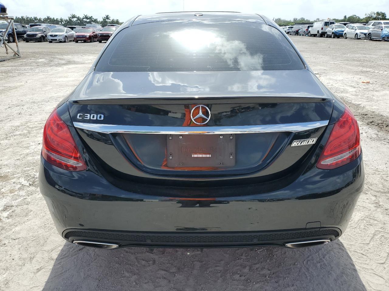 2018 Mercedes-Benz C 300 - Image 6