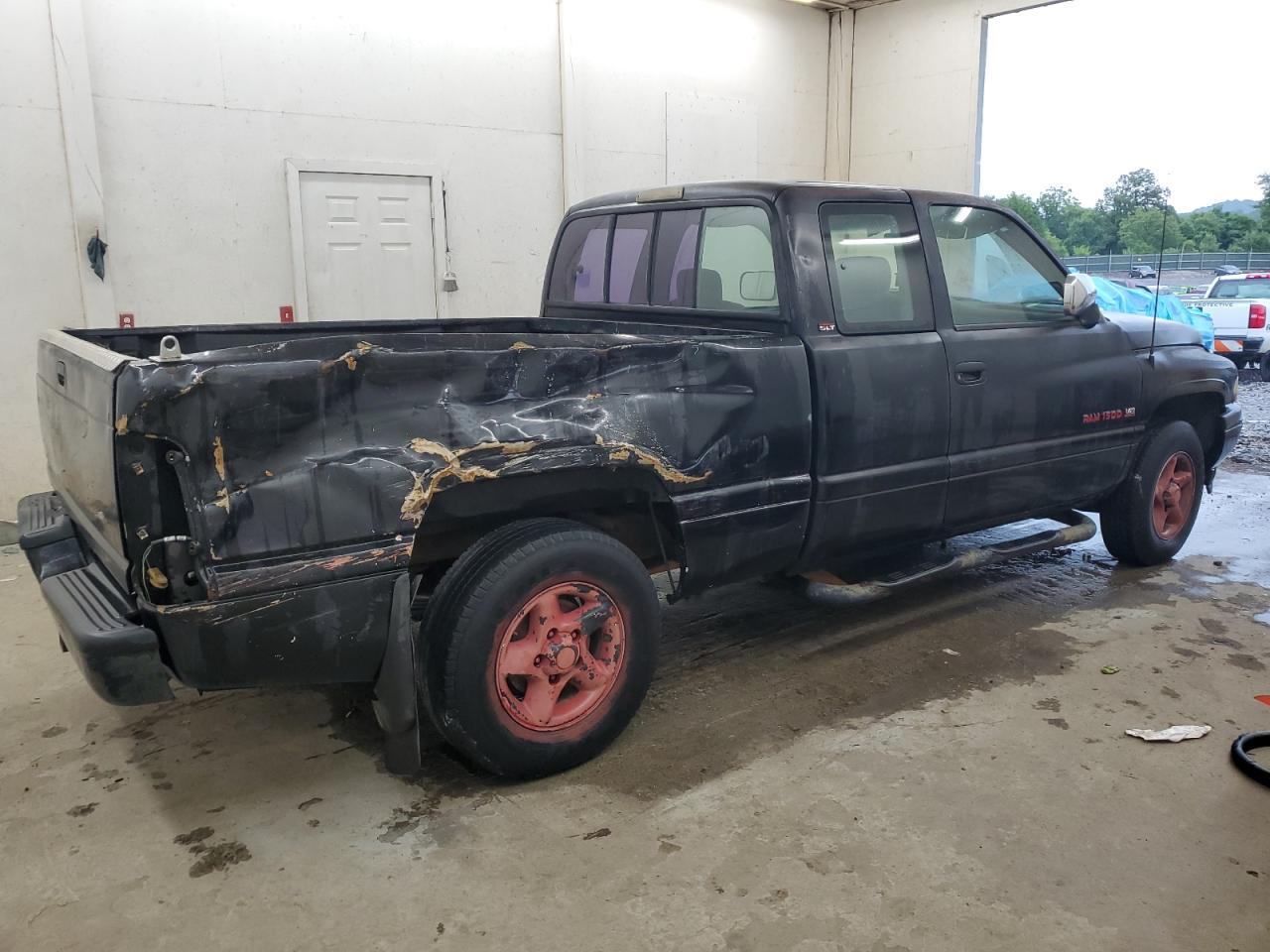 1996 Dodge Ram 1500 - Фото 3