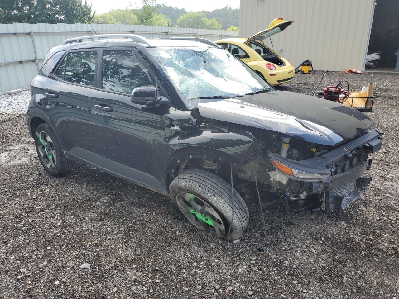 2024 Hyundai Venue Sel - Image 4