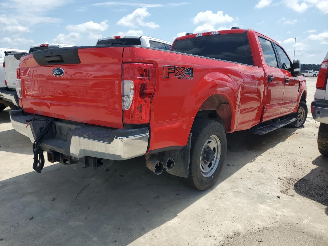 2022 Ford F350 Super Duty - Image 3