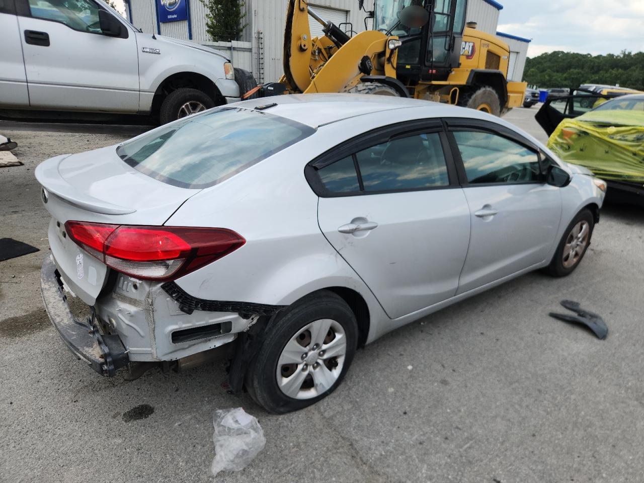2018 Kia Forte Lx - Image 3