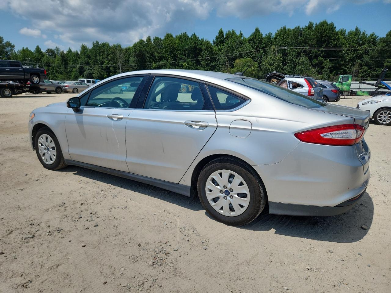 2014 Ford Fusion S - Фото 2