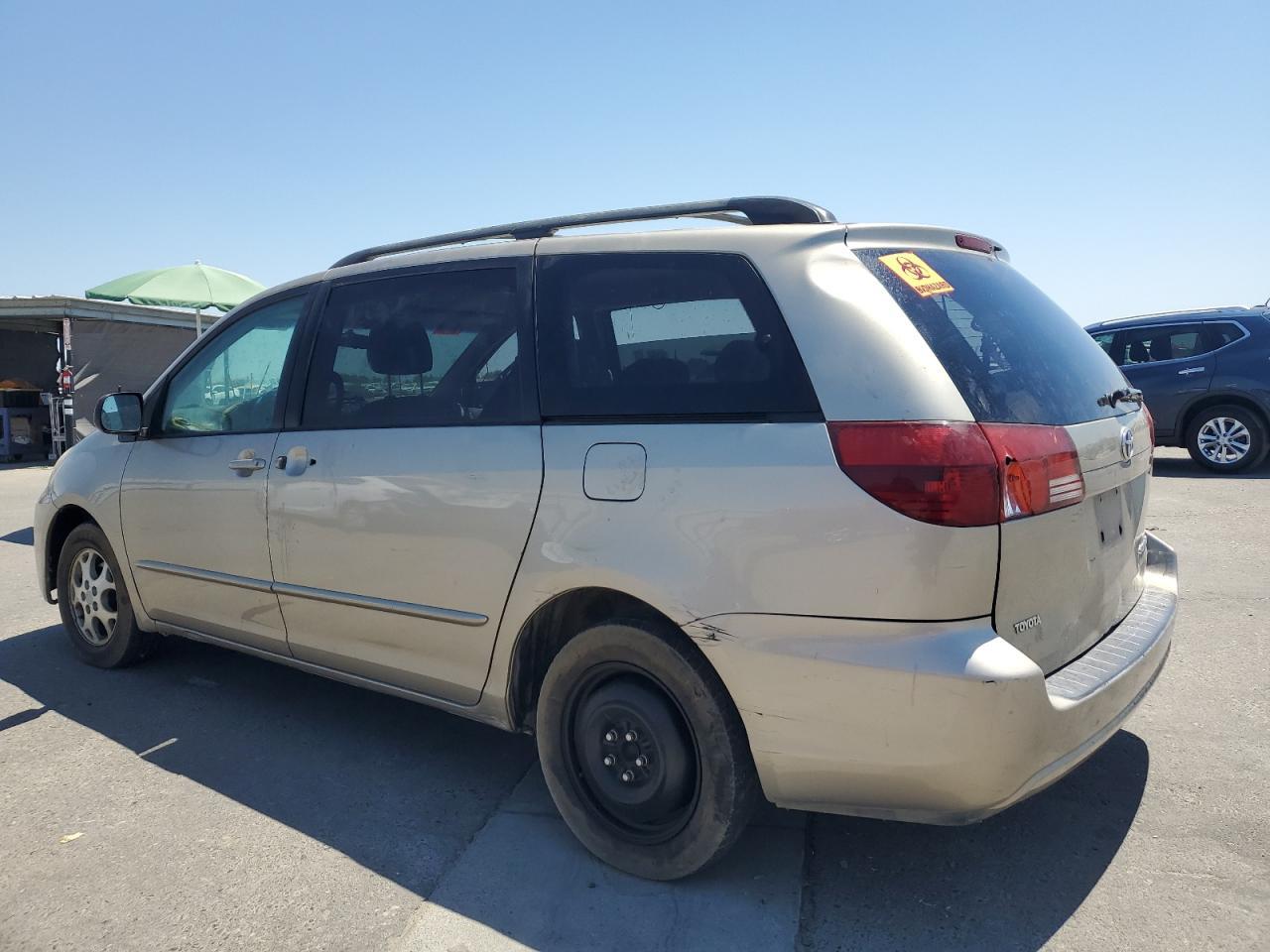 2005 Toyota Sienna Ce - Фото 2