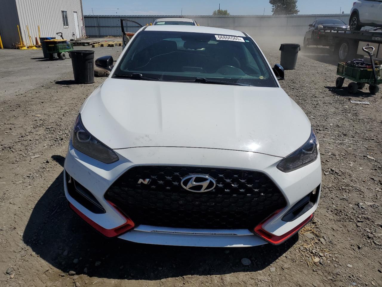 2019 Hyundai Veloster N - Image 5