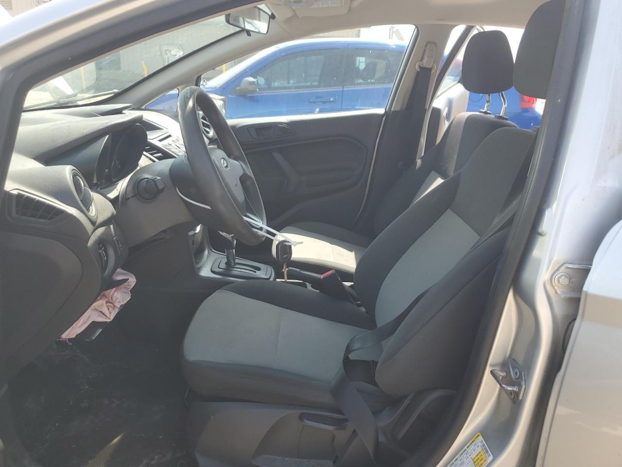2019 Ford Fiesta S - Фото 7