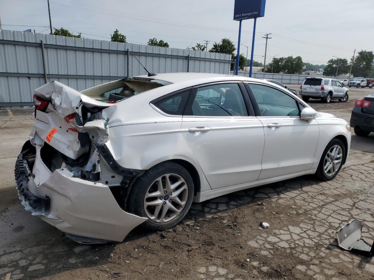 2013 Ford Fusion Se - Фото 3