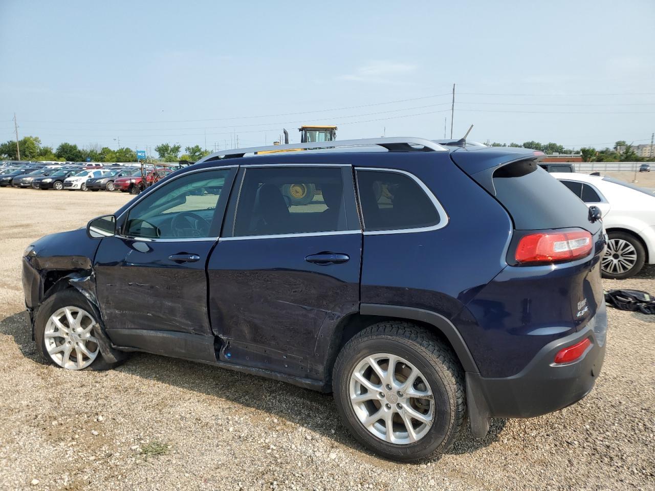 2014 Jeep Cherokee Latitude - Image 2