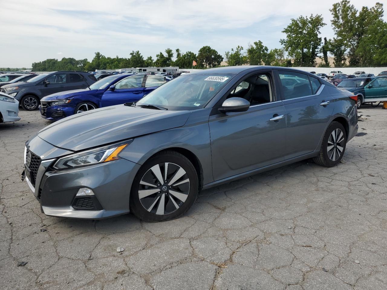 2021 Nissan Altima Sv