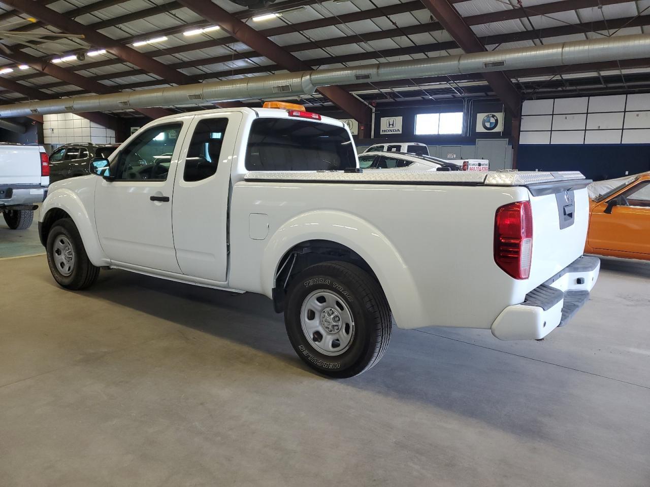 2018 Nissan Frontier S - Фото 2