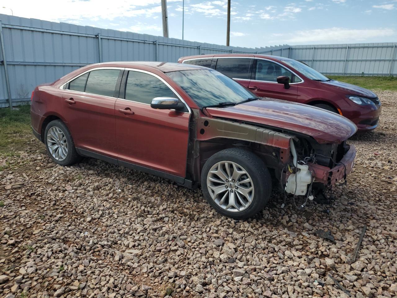 2014 Ford Taurus Limited - Image 4