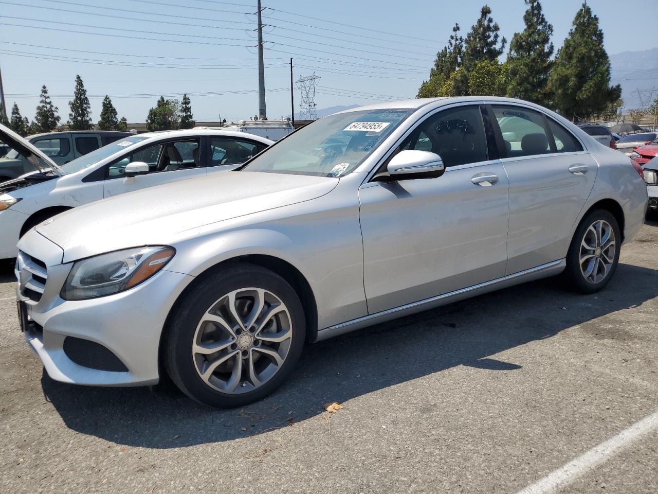 2015 Mercedes-Benz C 300