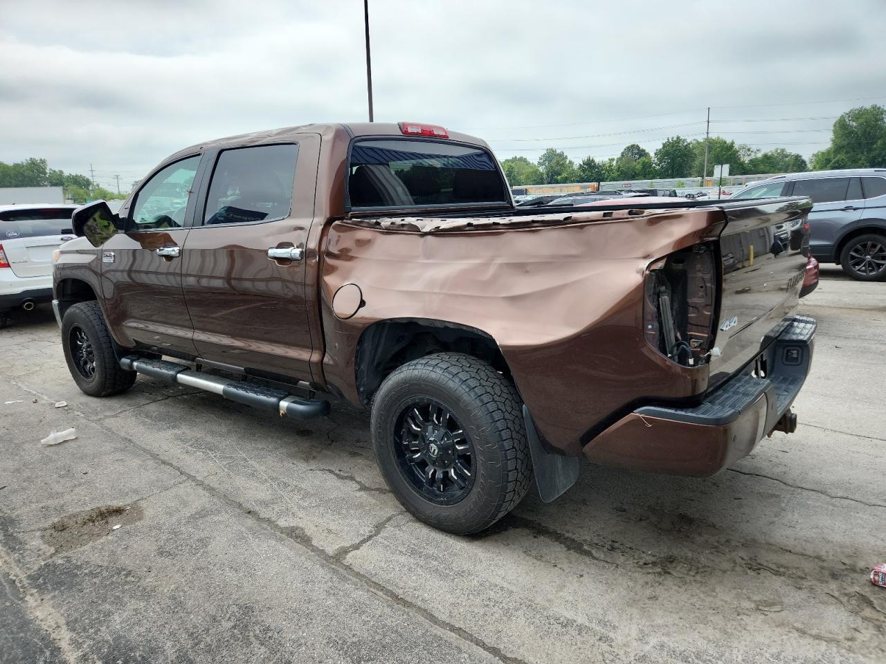 2014 Toyota Tundra Crewmax Platinum - Фото 2