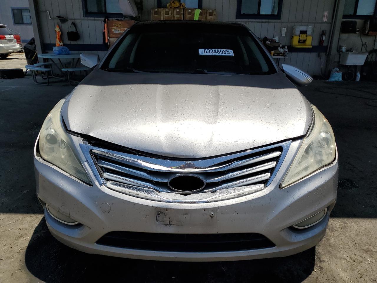 2012 Hyundai Azera Gls - Image 5