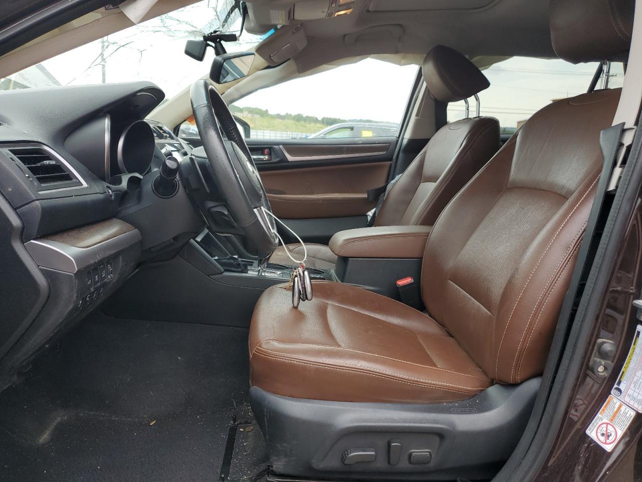 2017 Subaru Outback Touring - Image 7