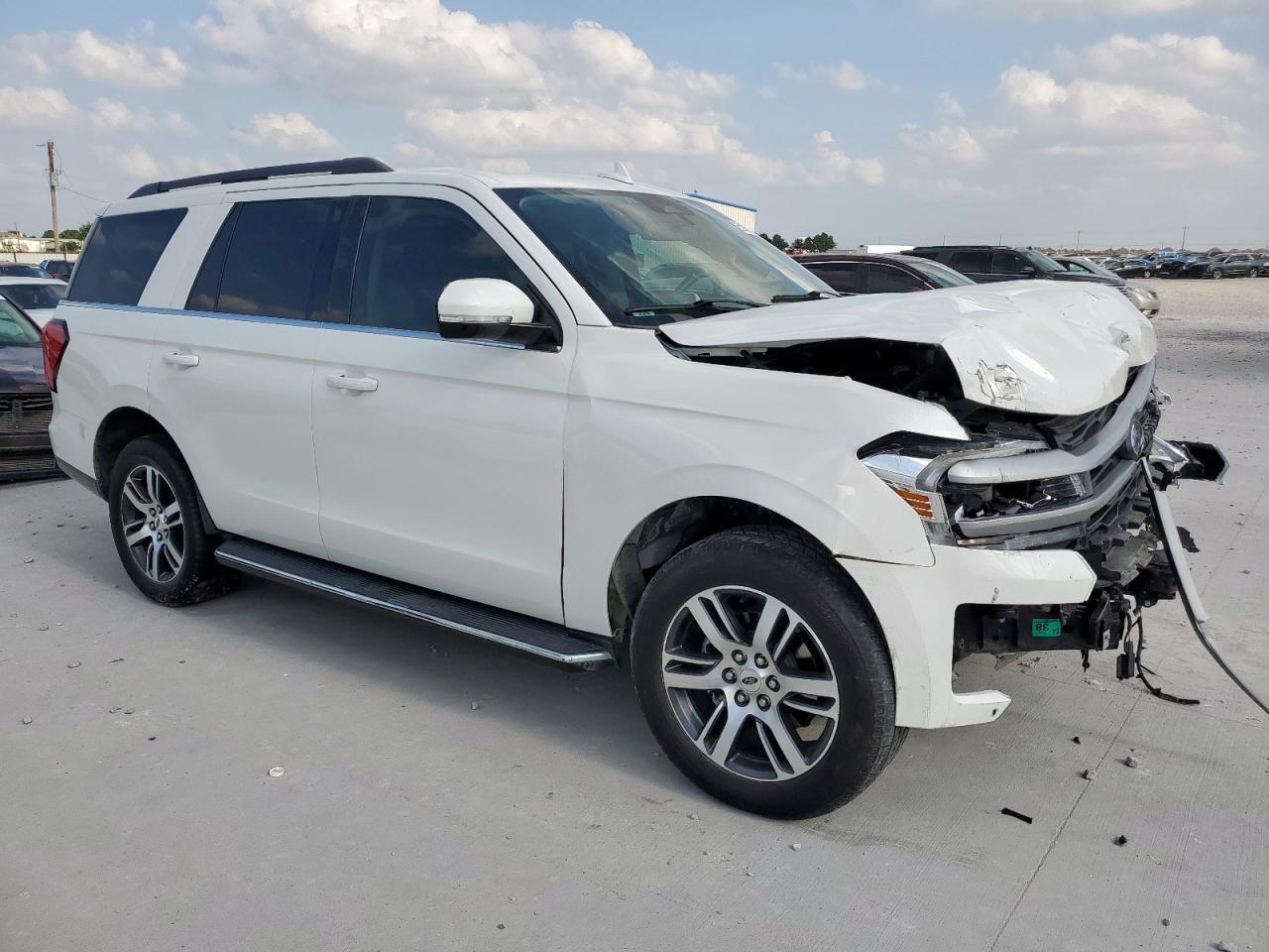 2022 Ford Expedition Xlt - Фото 4