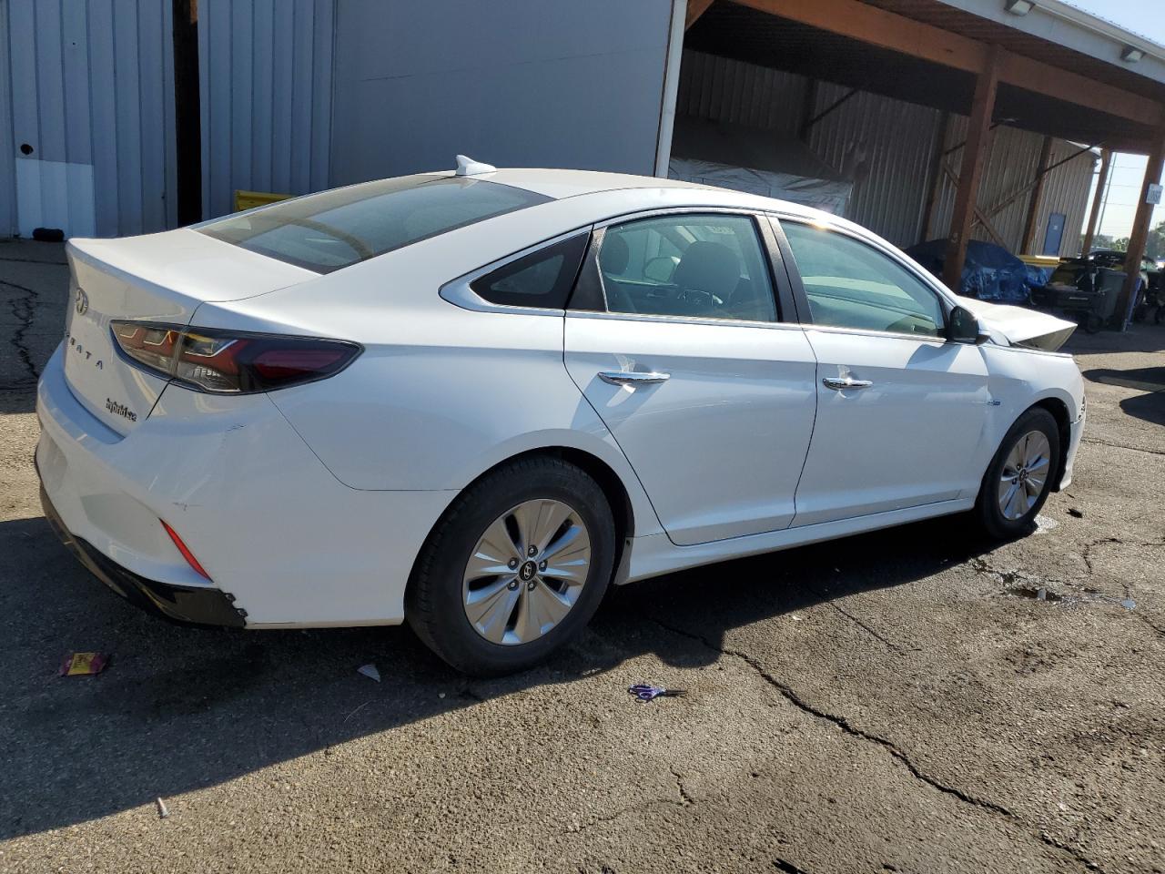 2019 Hyundai Sonata Hybrid - Фото 3