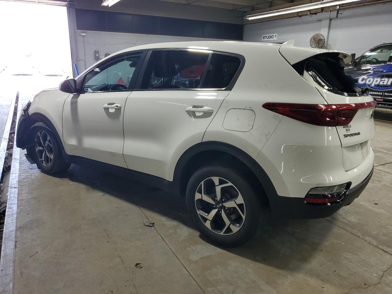 2020 Kia Sportage Lx - Фото 2