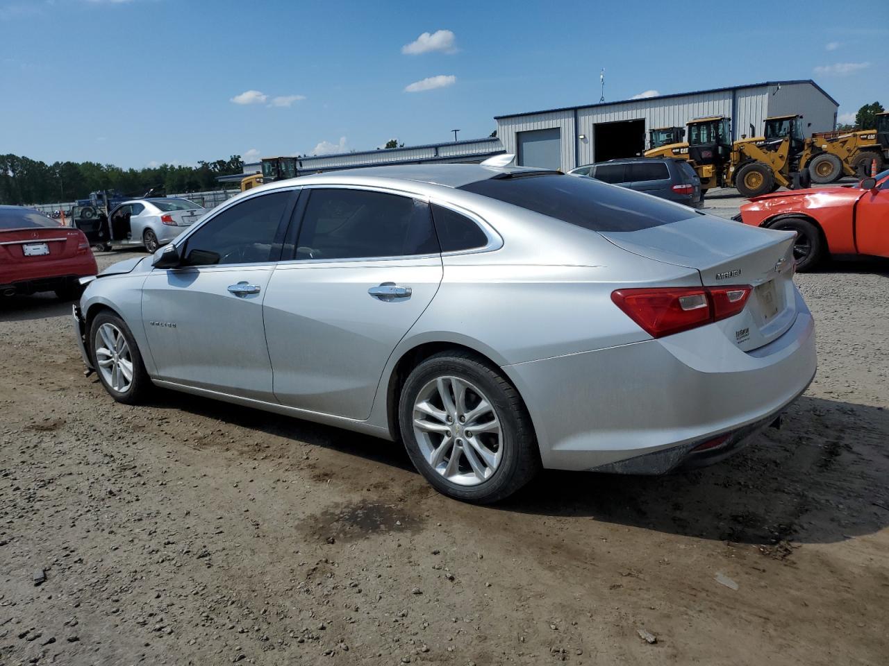 2017 Chevrolet Malibu Lt - Фото 2