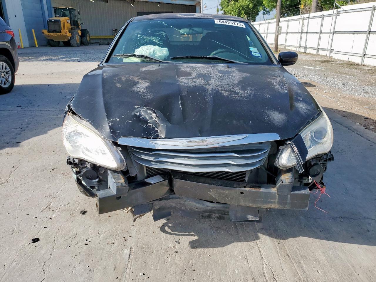 2014 Chrysler 200 Lx - Image 5