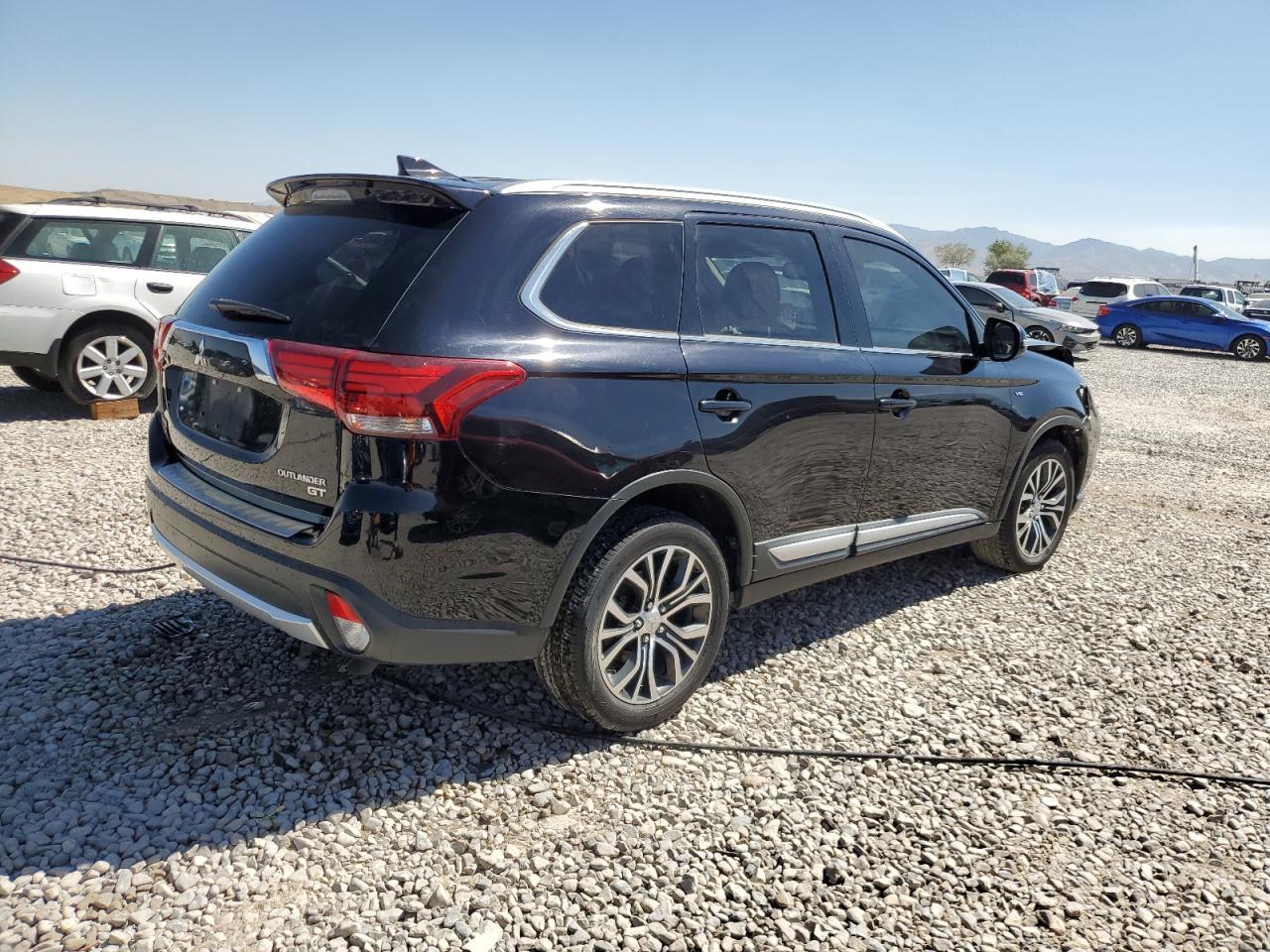 2017 Mitsubishi Outlander Gt - Фото 3