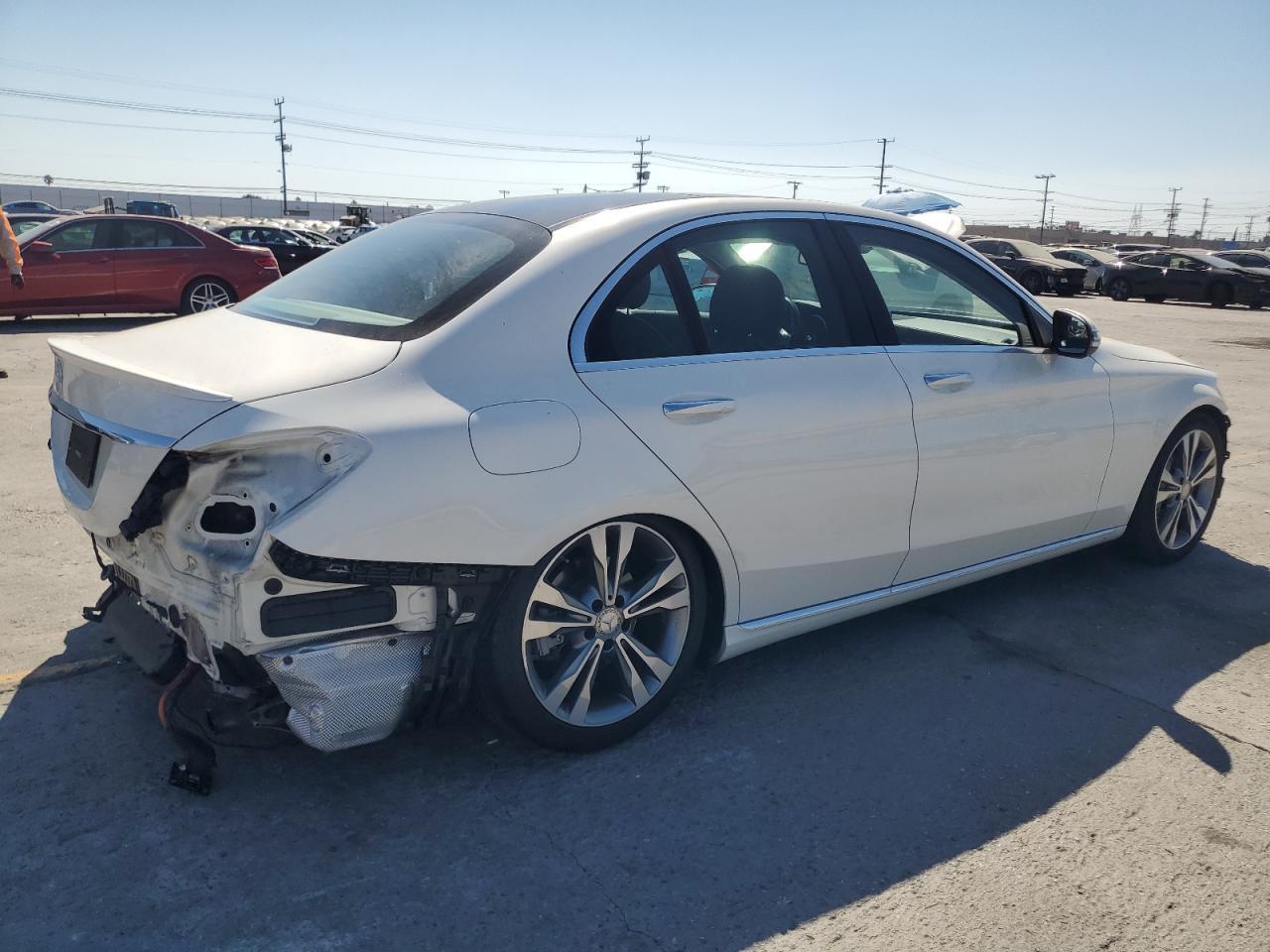 2016 Mercedes-Benz C 350E - Фото 3