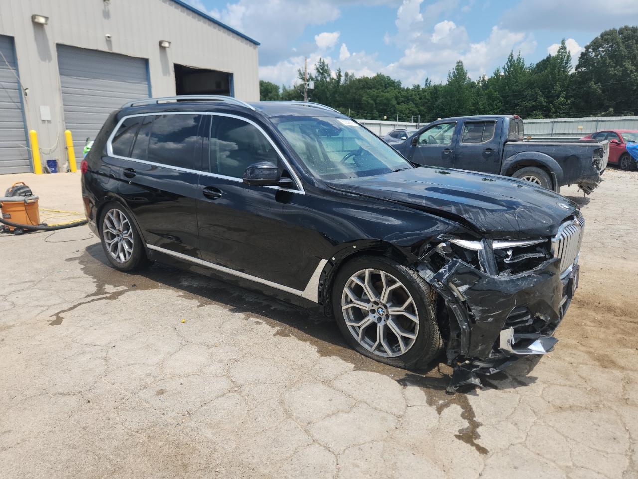 2020 BMW X7 xDrive40I - Фото 4