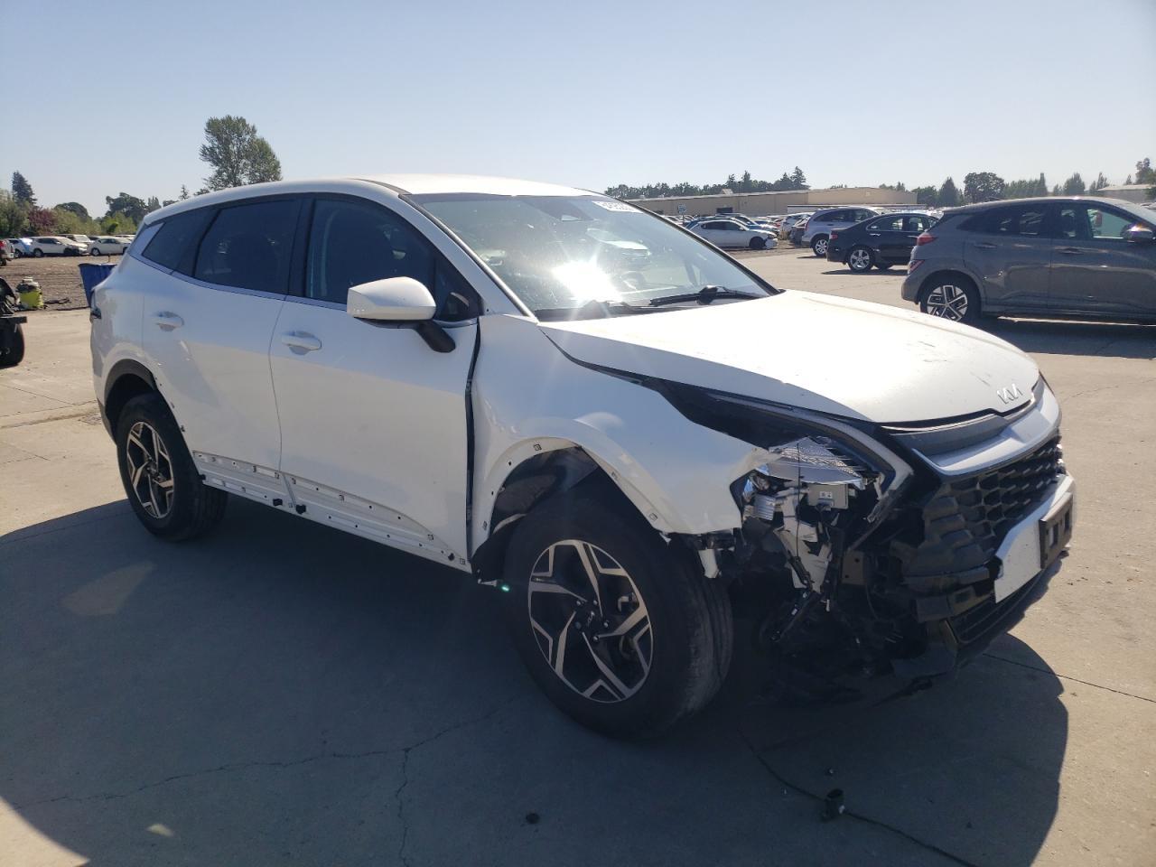 2023 Kia Sportage Lx - Image 4