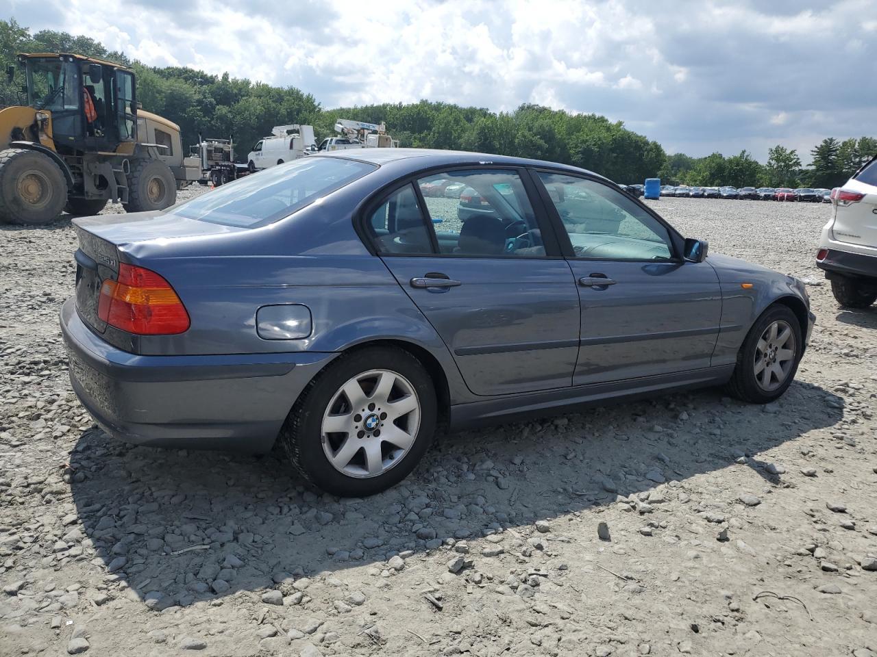 2002 BMW 325 Xi - Фото 3