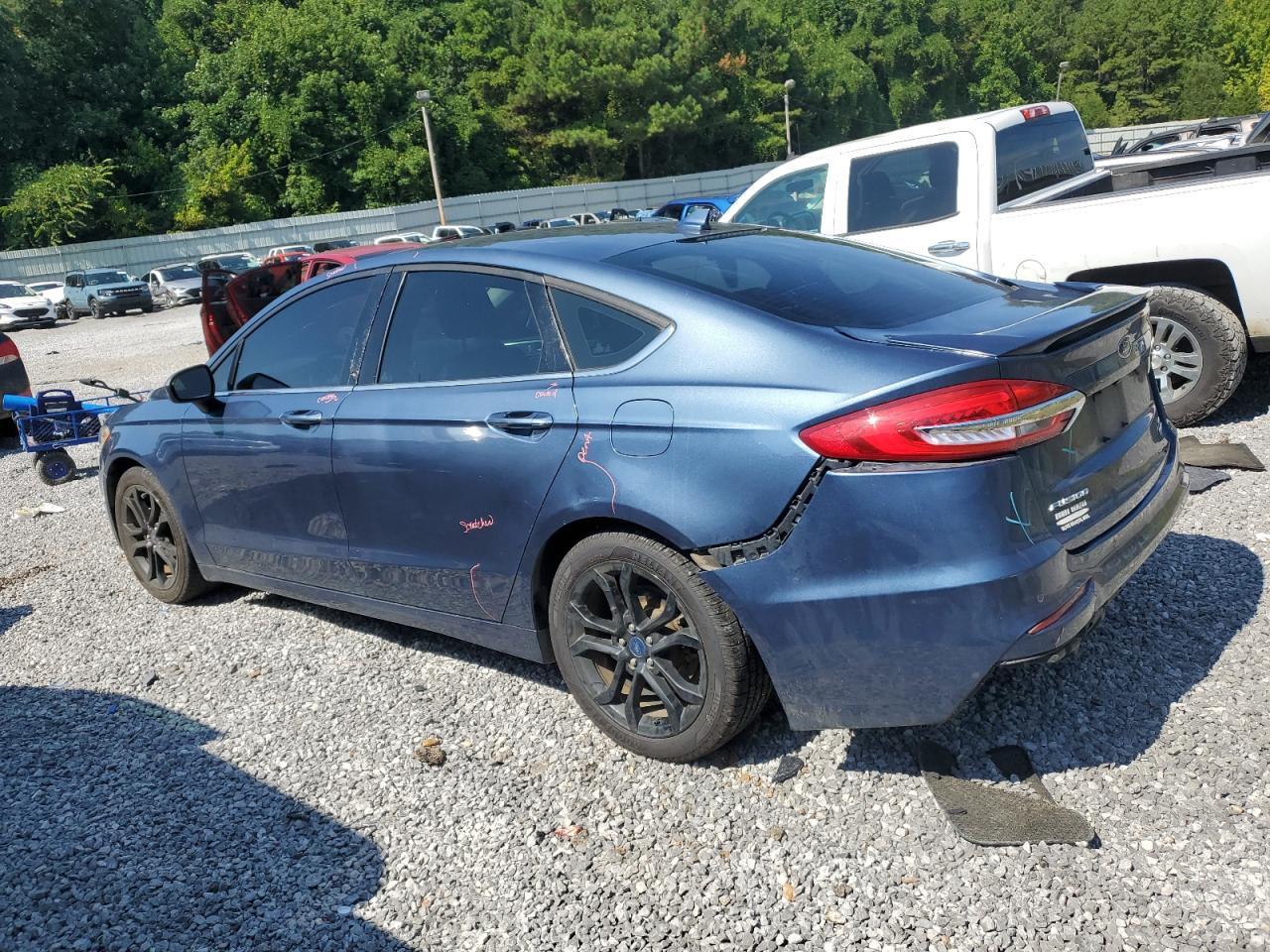 2019 Ford Fusion Se - Фото 2