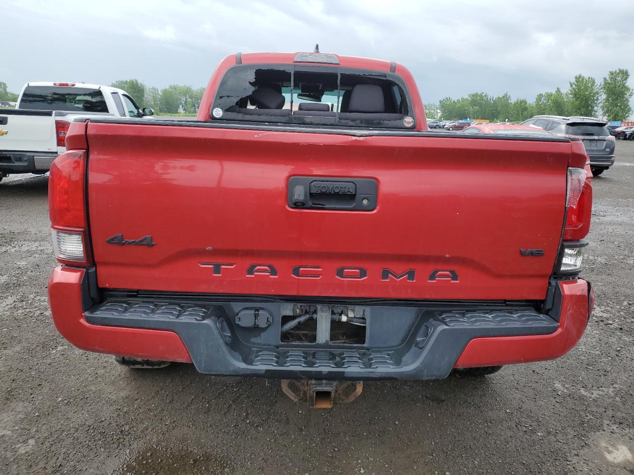 2018 Toyota Tacoma Double Cab - Фото 6