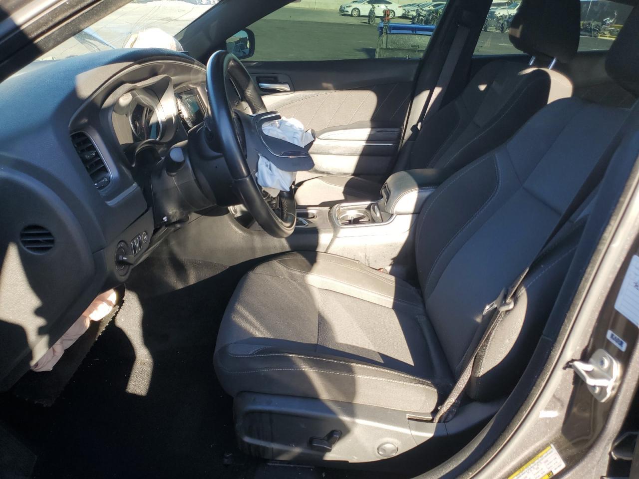 2022 Dodge Charger Sxt - Фото 7