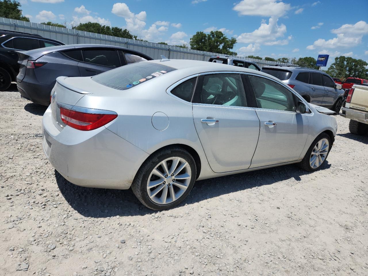 2013 Buick Verano - Image 3