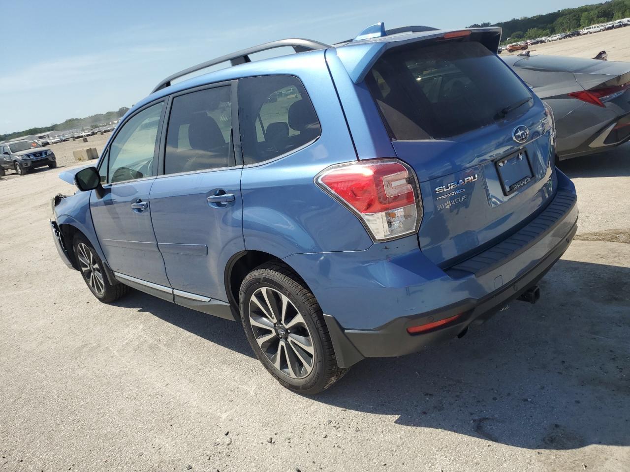 2017 Subaru Forester 2.0Xt Touring - Фото 2