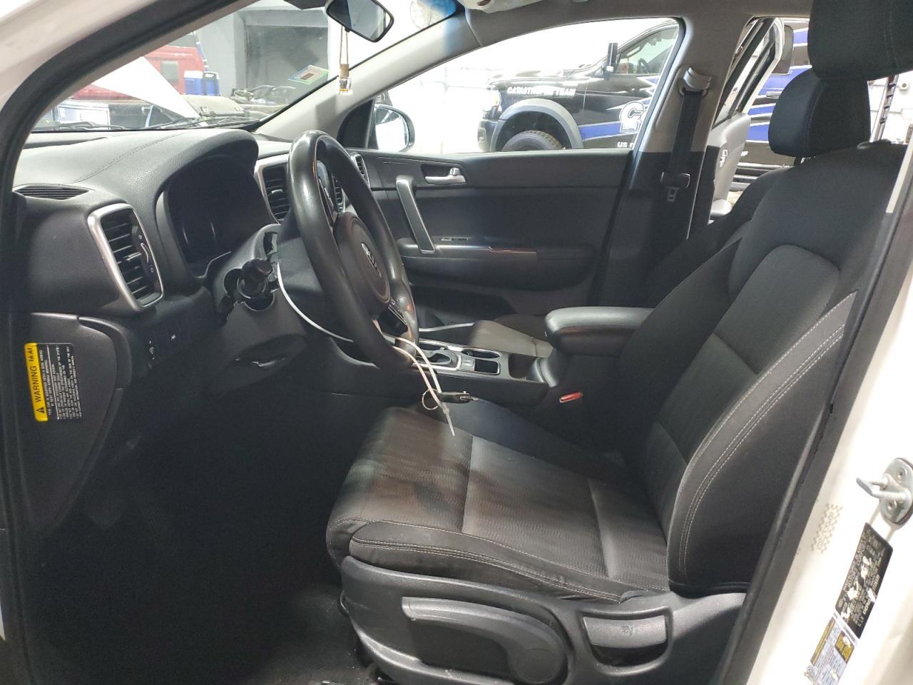 2020 Kia Sportage Lx - Фото 7