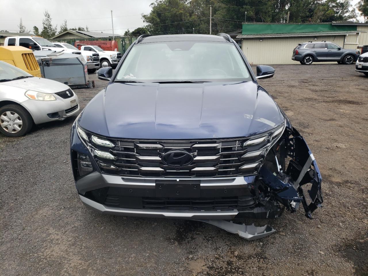 2025 Hyundai Tucson Limited - Image 5