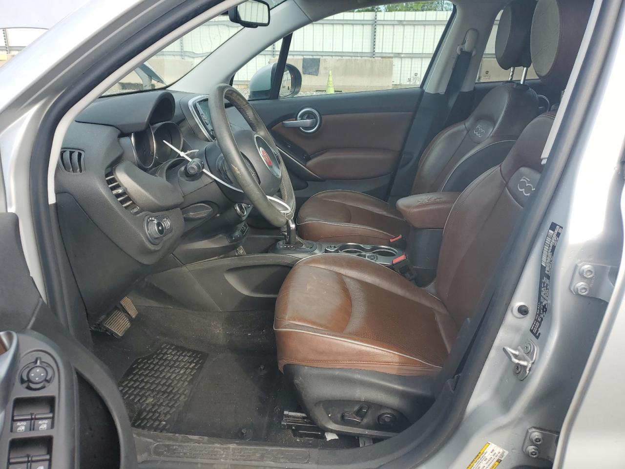 2016 Fiat 500X Trekking Plus - Image 7