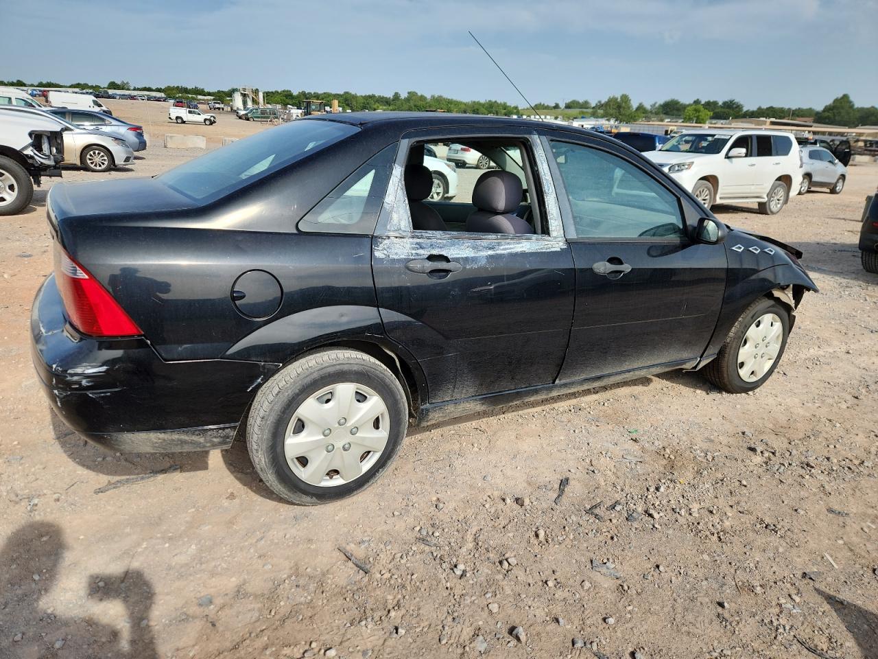 2007 Ford Focus Zx4 - Image 3