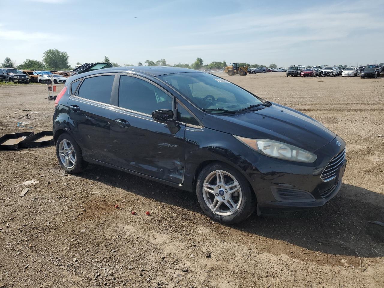 2018 Ford Fiesta Se - Image 4