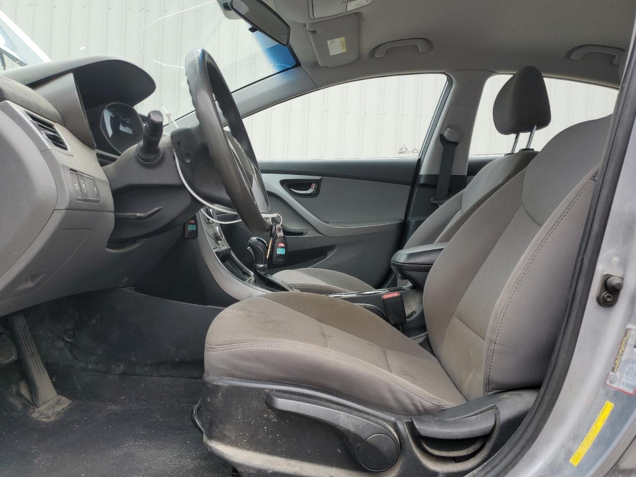 2016 Hyundai Elantra Se - Фото 7